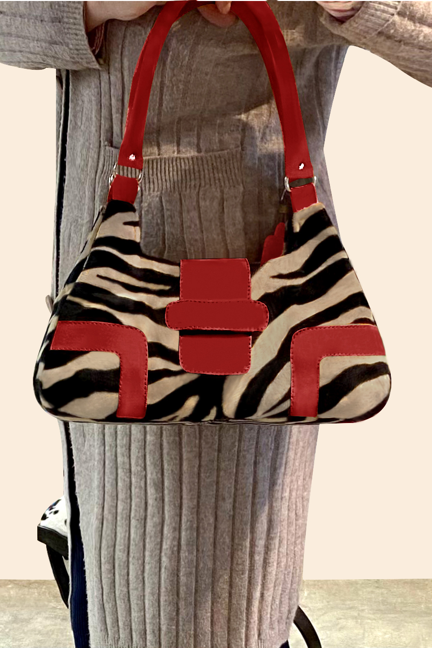 Safari black and cardinal red women's dress handbag, matching pumps and belts. Worn view - Florence KOOIJMAN